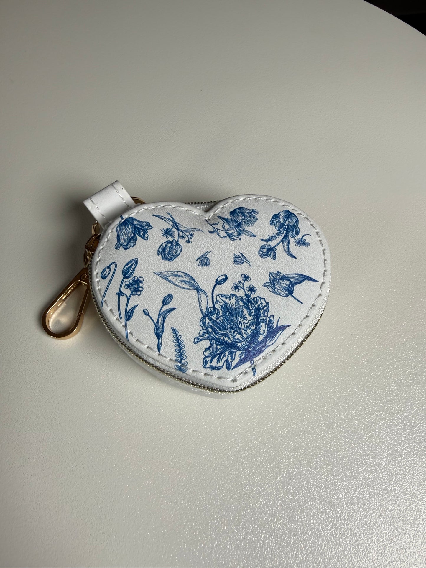 Floral Pattern Print Heart Shaped Jewelry Case Keychain / Bag Charm