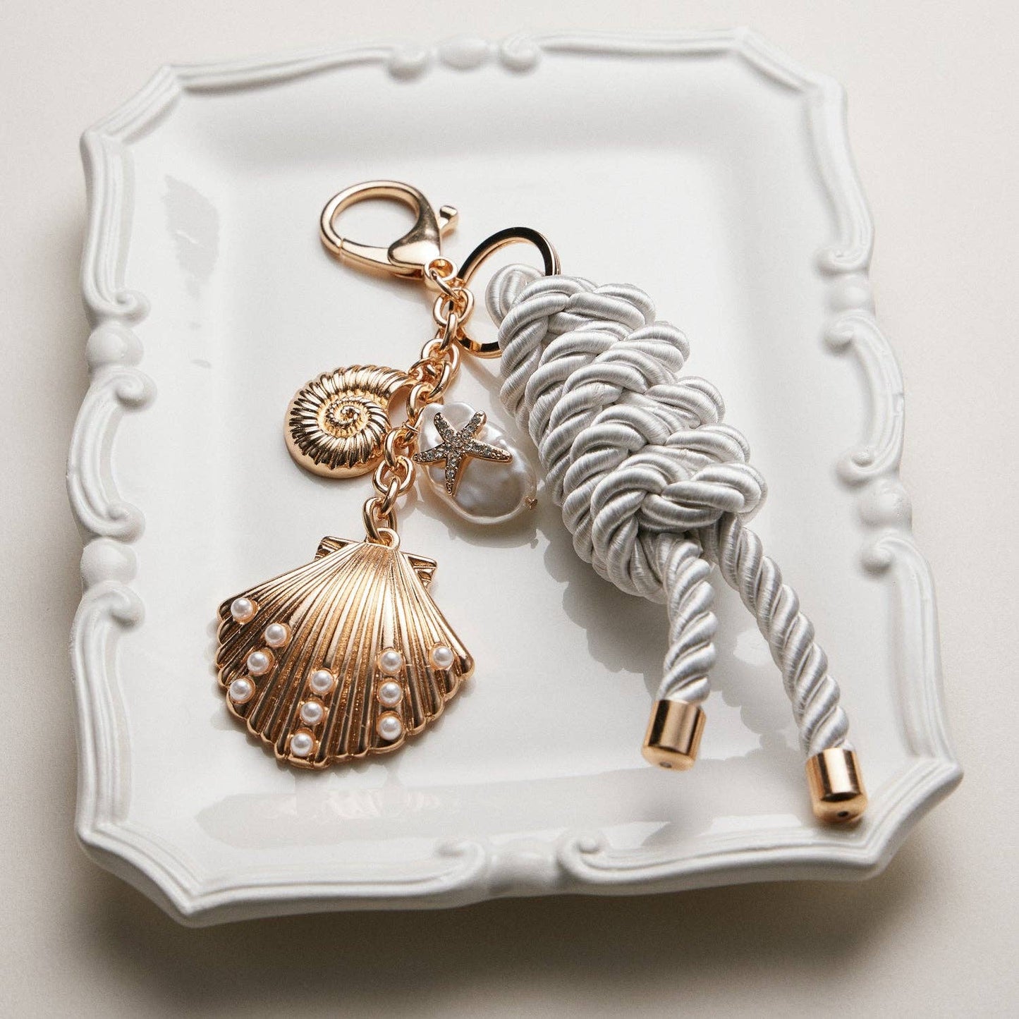 Gold Coastal Charm Keychain—Shell Pearl Starfish